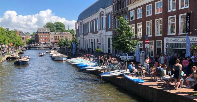 Leiden: Paddleboard Rental to Explore Leidens Canals - Key Points
