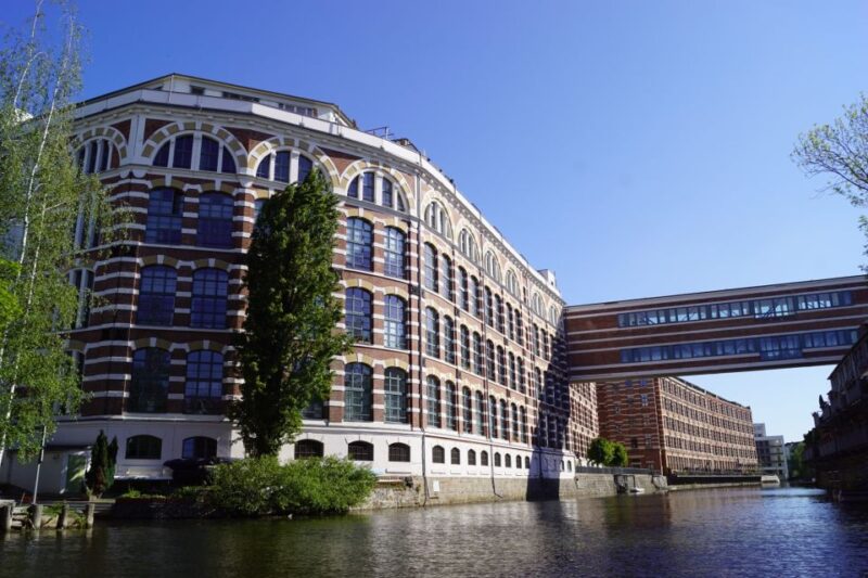 Leipzig: 3-Hour City Canoe Tour - Amenities and Restrictions