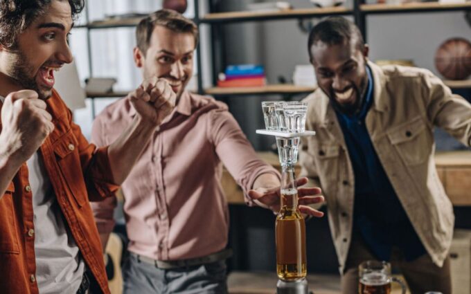 Leipzig: Bar and Club Tour With Free Shots and VIP Entry - Dress Code
