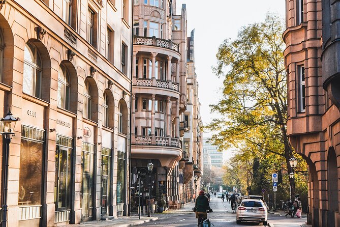 Leipzig Highlights Private Walking Tour - Knowledgeable and Experienced Guides