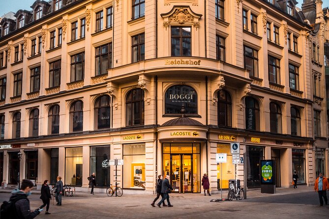 Leipzig Highlights Private Walking Tour - Scenic Routes and Landmark Sights