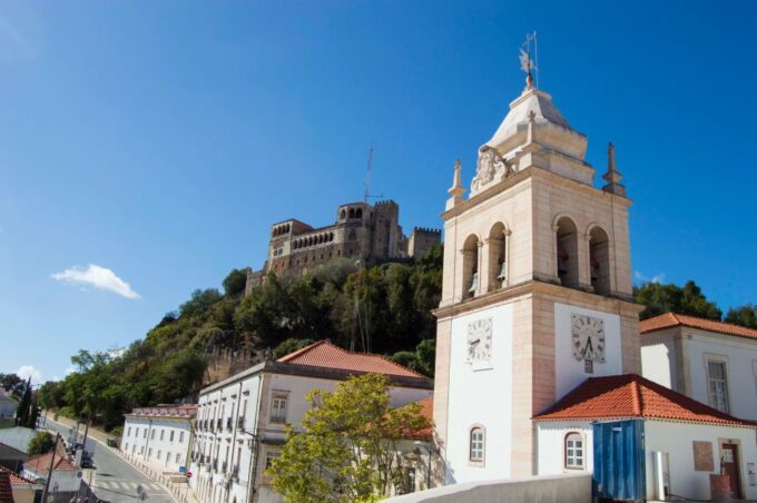 Leiria: Highlights Walking Tour - Official Guide - Transportation and Meeting Point