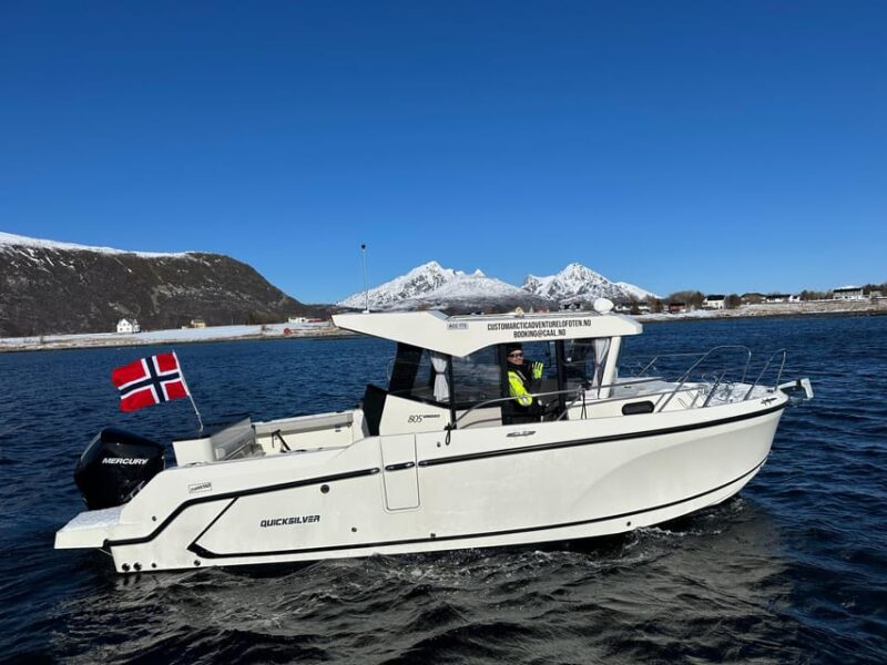 Leknes: 3 Hours Private Exclusive Boat Sightseeing - Clothing and Gear