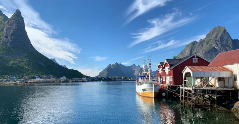Leknes: 6 Hours Private Exclusive Car Sightseeing in Lofoten - Highlights of the Tour