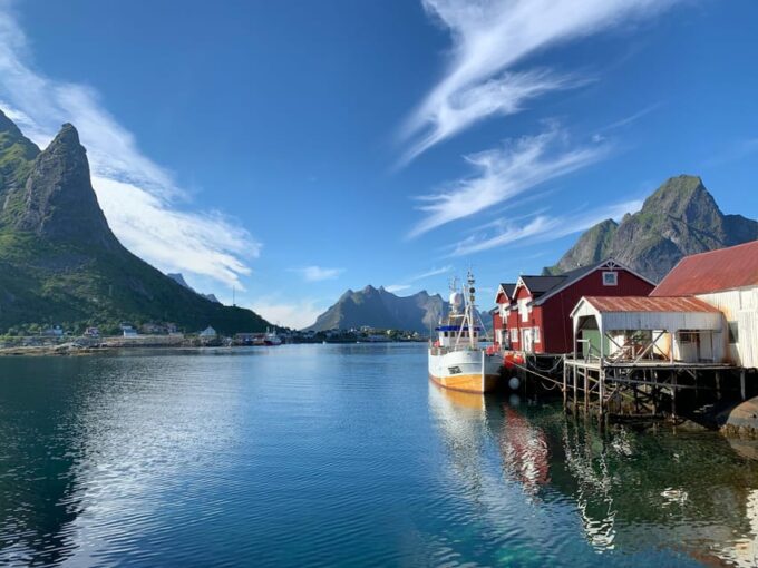 Leknes: 6 Hours Private Exclusive Car Sightseeing in Lofoten - Duration and Cost