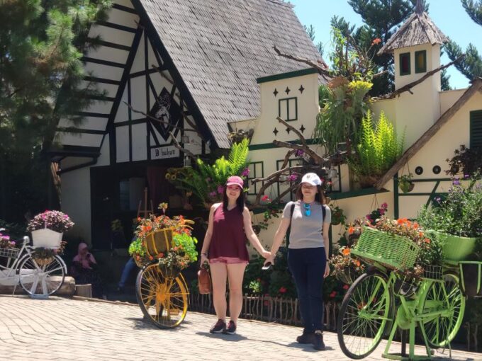 Lembang: Maribaya Lodge, Floating Market, Great Asia Africa - Reach the Farmhouse Lembang