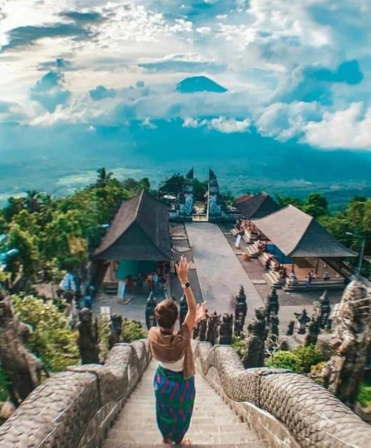 Lempuyang Gate Heaven : Best Famous Spots for Instagramable - Lahangan Sweet: Stunning Sunrise View