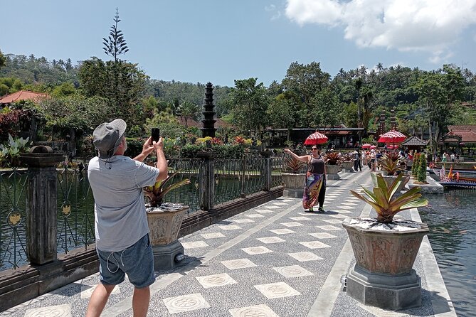 Lempuyang Temple Gate Heaven Tirta Gangga Private Guided Tour - Dining and Group Size
