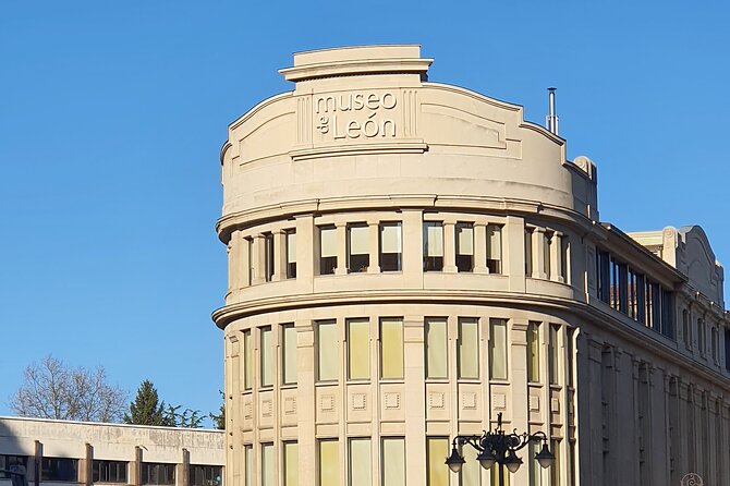 León: From Gaudí to the 21st Century - Tour Options and Inclusions