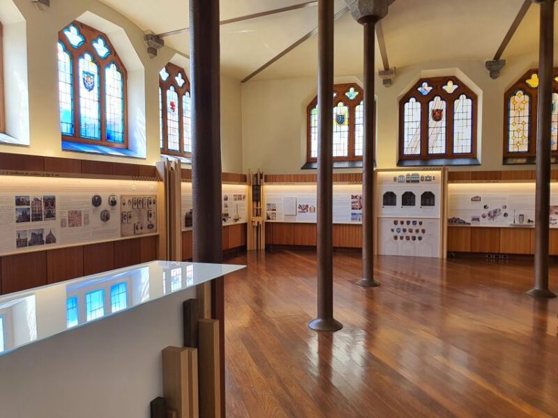 León, Gaudí and the Modernism - Guided Tour Features