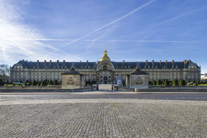 Les Invalides: Napoleons Tomb & Army Museum Entry - Directions to Les Invalides