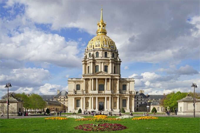 Les Invalides: Napoleons Tomb & Army Museum Entry - Tips for Visiting