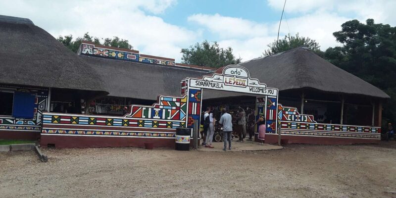 Lesedi Cultural Village: - Experience and Activities