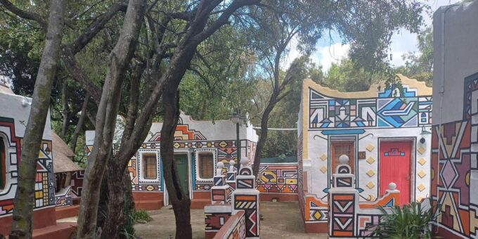 Lesedi Cultural Village Tour - Location and Setting