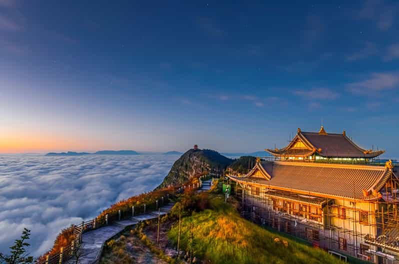 Leshan Giant Buddha and Emei Mountian 2 Days Tour - Itinerary: Day 2