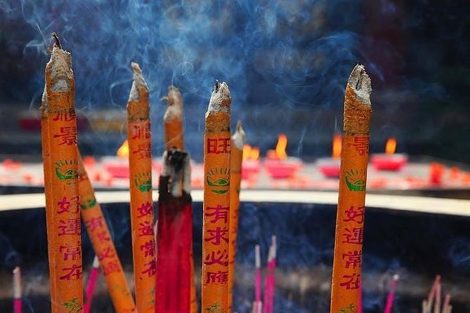 Leshan Giant Buddha and Wenshu Temple Day Tour(Private Tour) - Confirmation and Booking