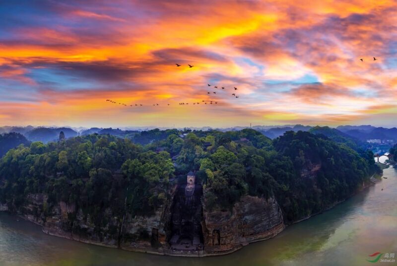 Leshan:Leshan Giant Buddha Private Day Tour - Highlights