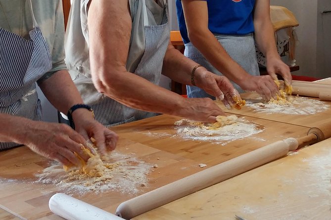Lesson With Traditional Bolognese Cuisine Chef - Make Fresh Pasta Dishes
