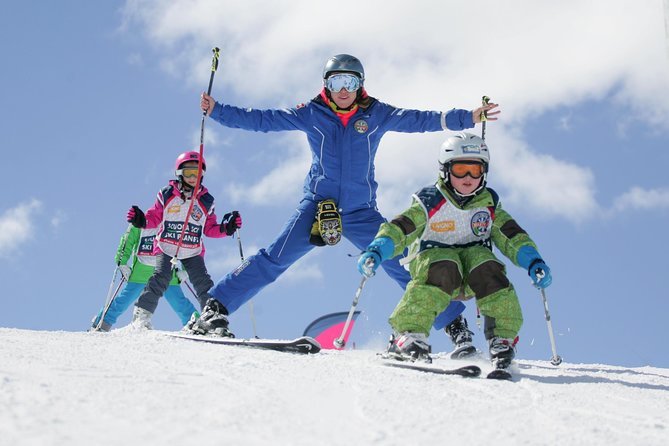Lessons in Mini-Group - 3 Hours a Day - Skiing - Group Size and Accessibility