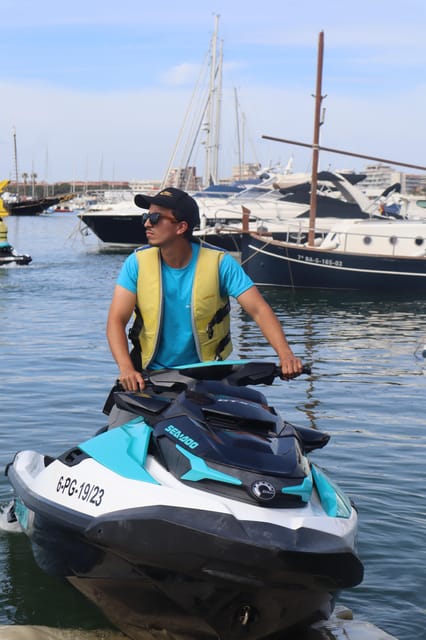 LESTARTIT: 1 HOUR JET SKI TOUR AROUND THE MEDIAS ISLANDS - Explore the Natural Park