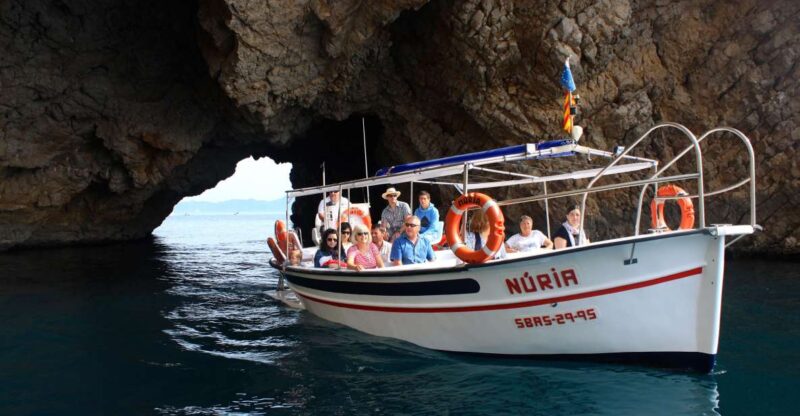 LEstartit: Boat Trip to the Medes Islands and the NP Caves - Booking Details