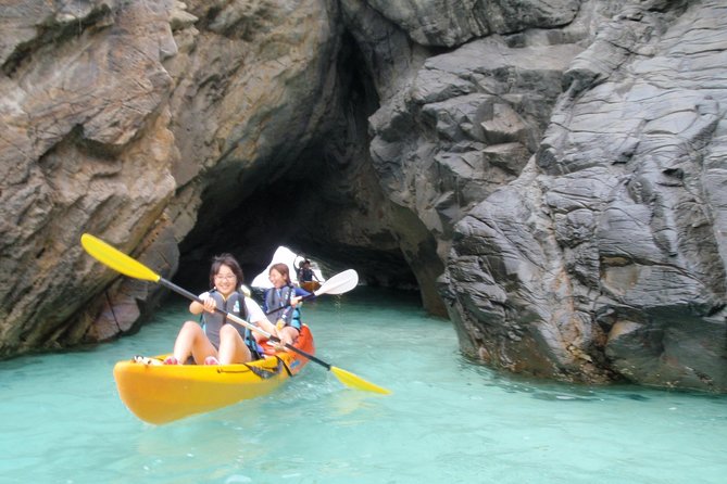 Lets Go to a Desert Island of Kerama Islands on a Sea Kayak - Exploring the Desert Island