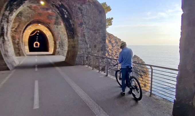 Levanto to Framura, the New 5-Terre Ebike Tour With No Crowd - Stunning Ligurian Coast Exploration