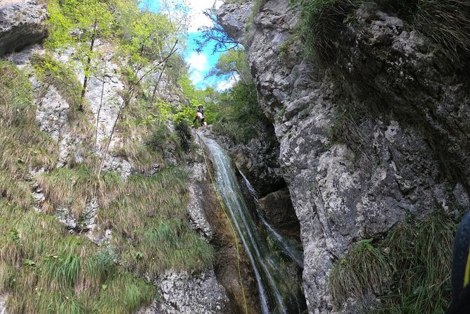 Level 1 Canyoning: Vione Torrent With Canyoning Guide - Participant Requirements