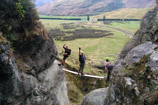 Level 1 Waterfall Climb From Wanaka (3 Hours Return) - Meeting Location and Directions