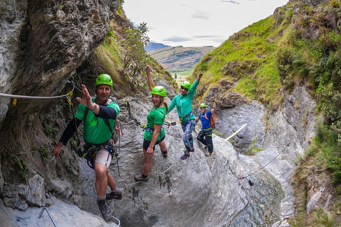 Level 1 Waterfall Climb From Wanaka (3 Hours Return) - Recommended Packing List