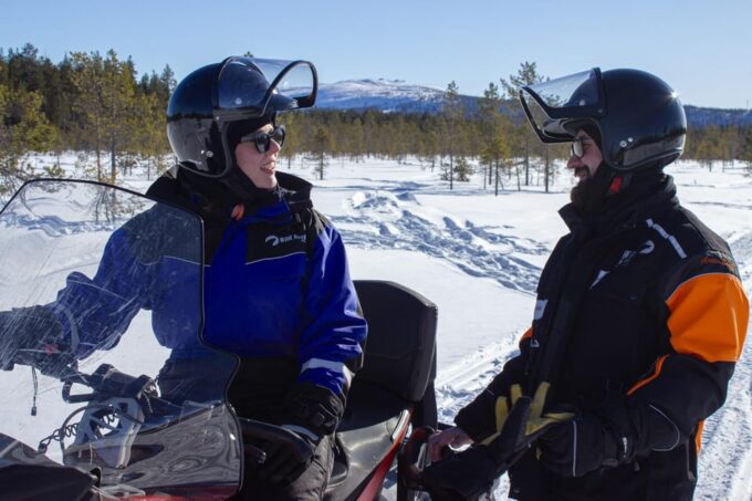 Levi: 2 Hour Family Snowmobile Safari - Booking and Cancellation