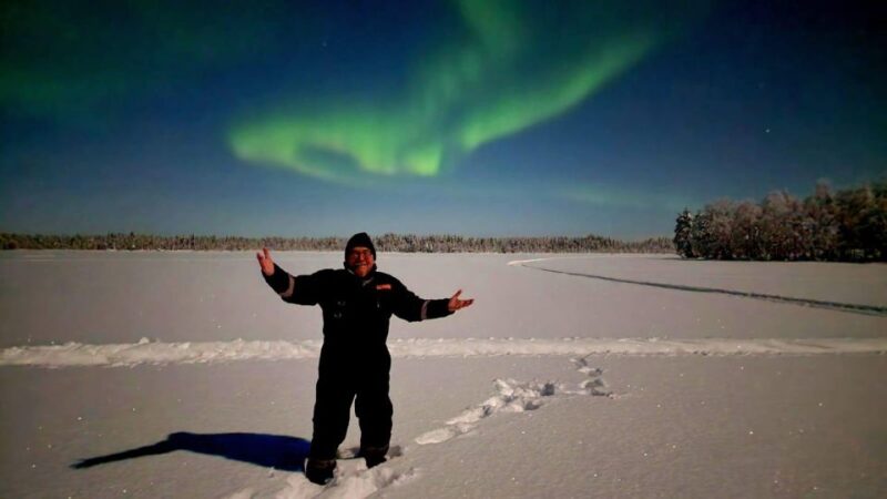 Levi: Aurora Borealis Bus & Snowshoe Tour With Hot Drink - Tour Overview