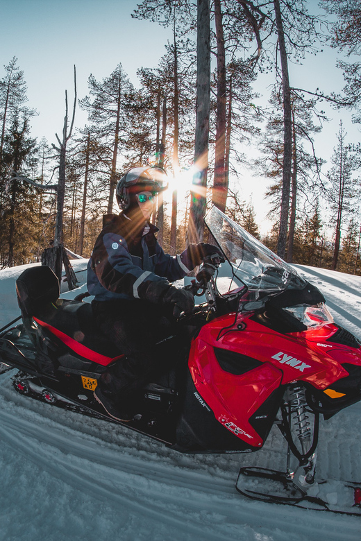 Levi: Easy Snowmobile Safari Into the Nature - Pricing and Reservation