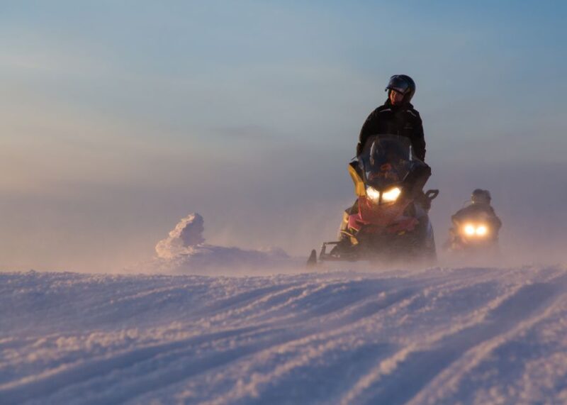 Levi: Evening Snowmobile Safari - Participant Information