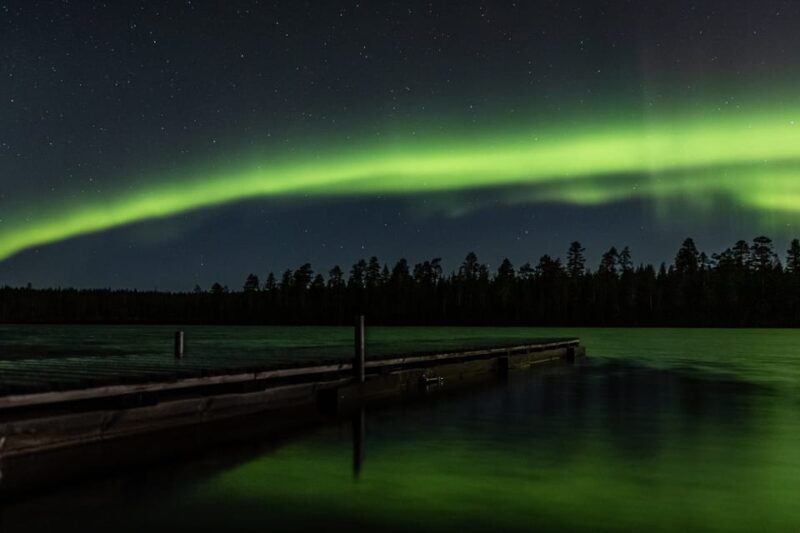 Levi: Ice Floating and Northern Lights Tour - Experience Highlights