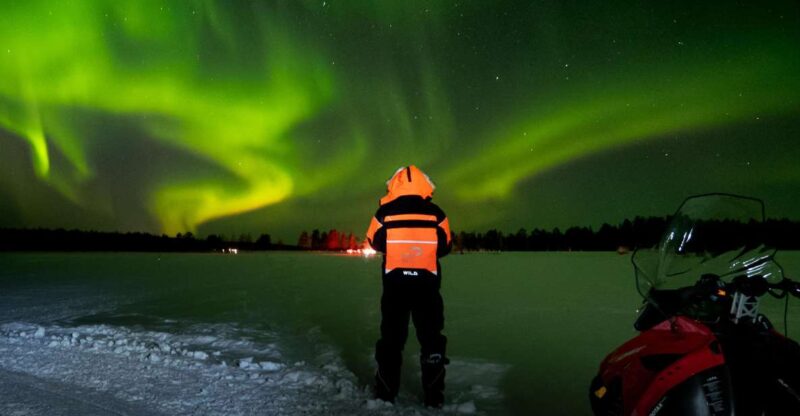 Levi: Northern Lights Snowmobile Tour With Snacks and Drinks - Inclusions and Equipment