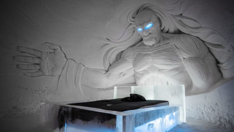 Levi: Snow Castle Guided Tour - Pickup and Accessibility