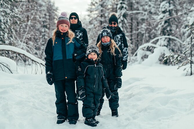 Levi: Winter Clothing Rental With Snow Boots and Gloves - Customer Information Required