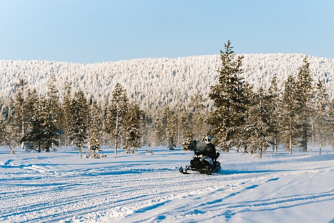 Levifell Tour - Snowmobile Experience