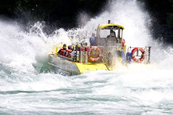 Lewiston USA: 45-Minute Jet-Boat Tour on the Niagara River - Included and Required Items