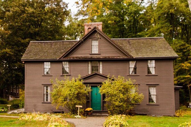 Lexington & Concord 3 Hour Private Tour From Boston, Groups 1-4 - Confirmation and Availability