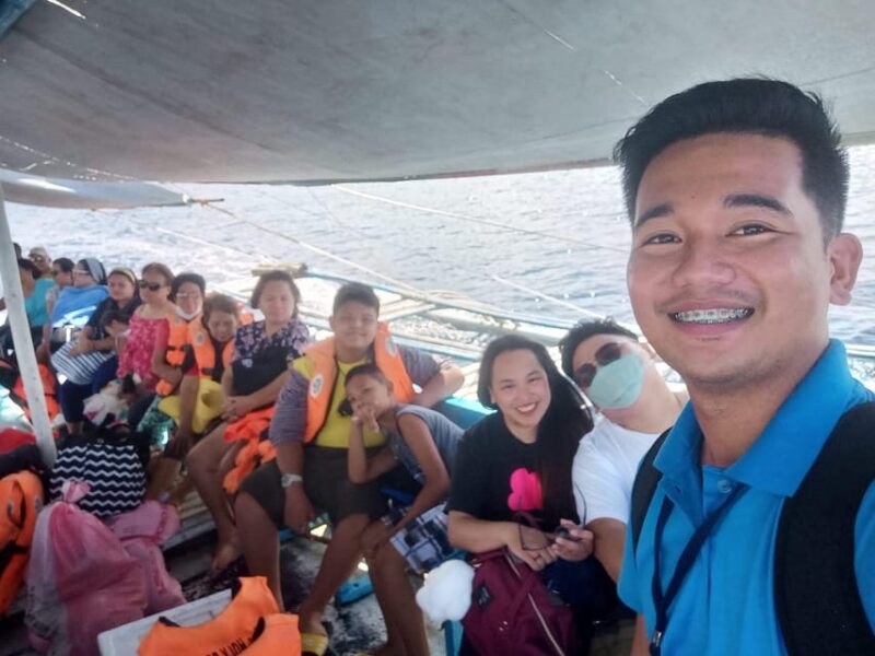 Leyte, Philippines: Cuatro Isla Digyo Island - Accommodation and Camping