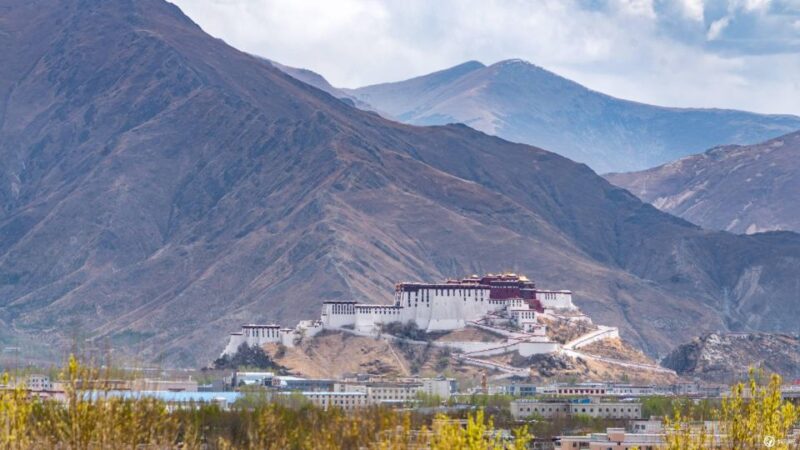 Lhasa: Private Full-Day Tour W/ Lunch - Included in the Tour