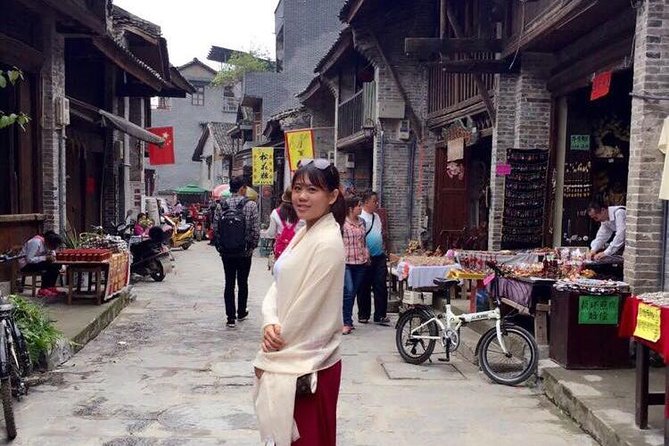 Li River Bamboo Boat Cruise & Yangshuo Village Private Day Tour - Inclusions and Exclusions