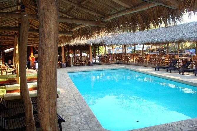 Liberia Airport Shuttle Service To Playa Hermosa And Nearby Beaches - Key Points