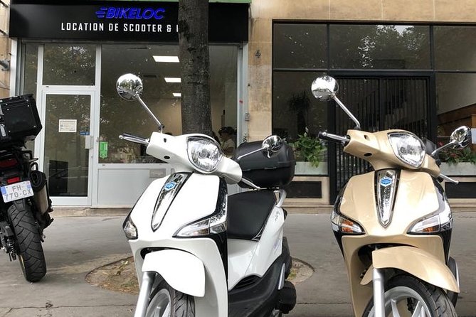 Liberty Scooter Rental Piaggio 50CC (4t) Paris - Rental Pricing