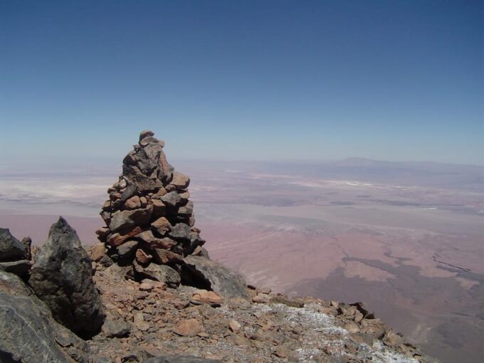 Licancabur Volcano Ascent Full Day - Acclimatization and Preparation