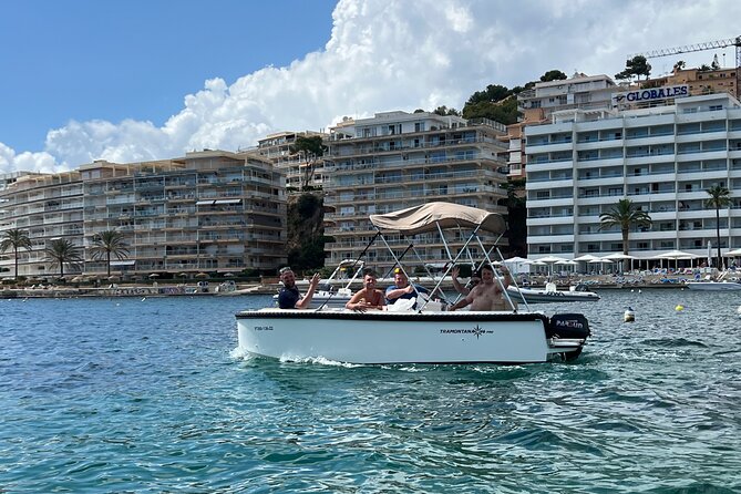 License Free Boat Rental Around the Coast of Santa Ponsa - Boat Rental Process