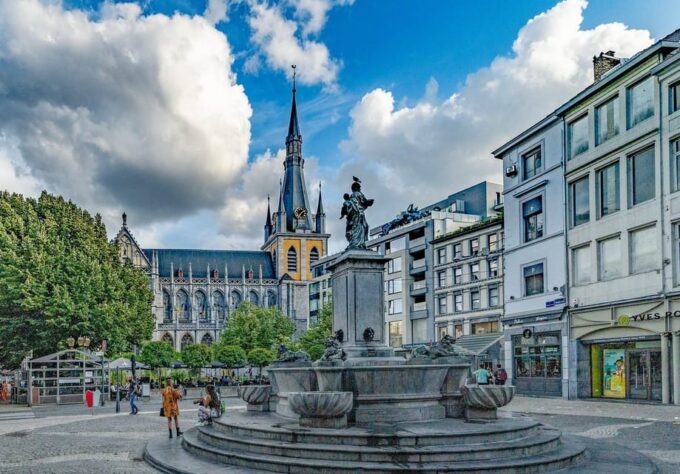 Liège (B), Aachen (G) & Maastricht (NL): Crossing Borders - Frequently Asked Questions