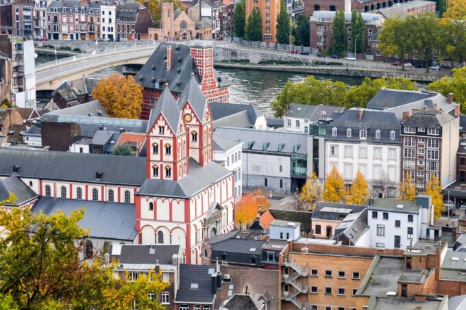 Liege: First Discovery Walk and Reading Walking Tour - Additional Information